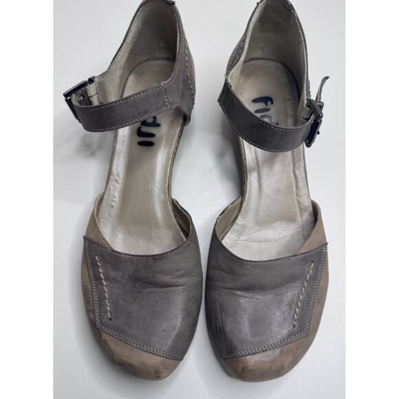 Fidji Two Tone Leather Mary Jane Shoes Size 39 EU 8 US - Picture 3 of 16